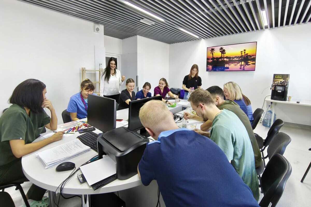 практичне арт-терапевтичне заняття для реабілітологів